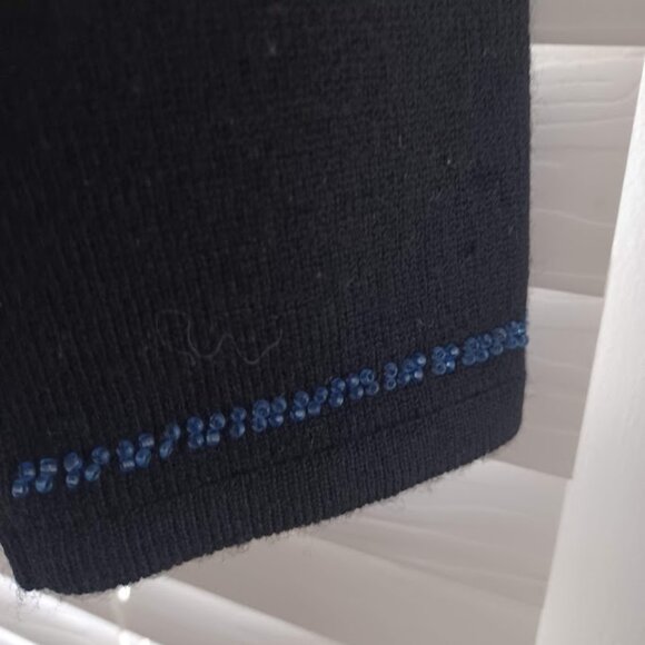 Talbots Women’s Medium 100% Wool Sweater Black Beaded Plaid Hong Kong Vintage - Picture 6 of 7